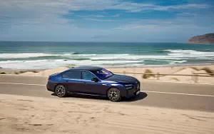 Cars wallpapers BMW i7 M70 xDrive (Frozen Tanzanite Blue) - 2023