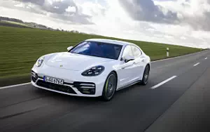 Cars wallpapers Porsche Panamera Turbo S E-Hybrid (Carrara White Metallic) - 2020